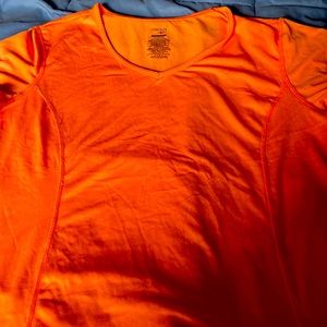 Danskin xxL shirt orange